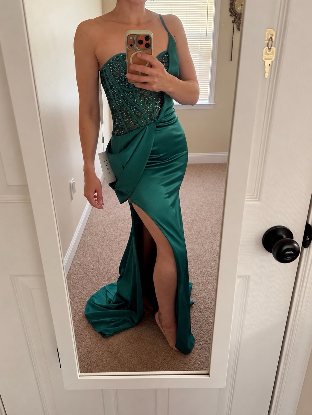 Emerald One-Shoulder Satin Prom Dress with crystal stones Corset